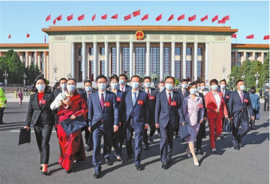 凝心聚力向未来——党的二十大甘肃省代表团掠影