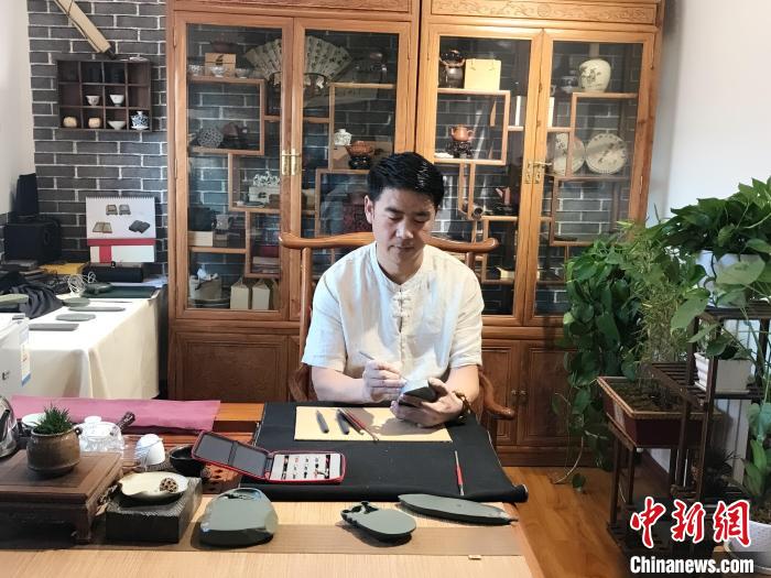 甘肃技能大师工作室:每一块砚石都有它的生命