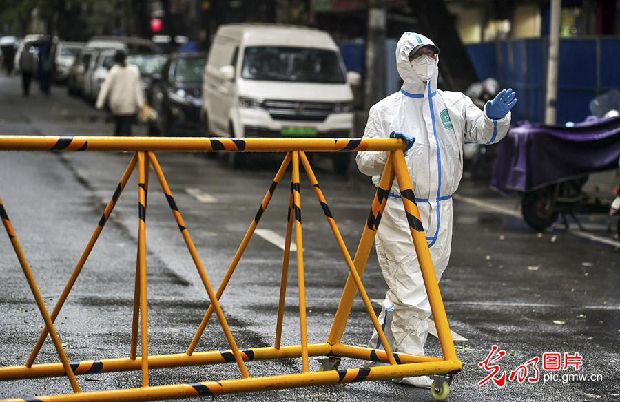 “疫”线坚守 同心抗“疫” “疫”线坚守 同心抗“疫”