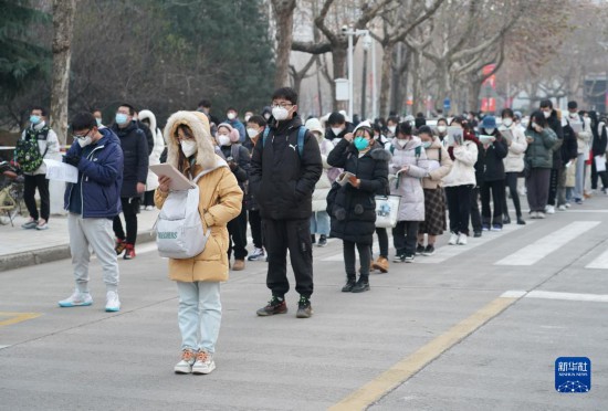 聚焦西安硕士研究生考试现场