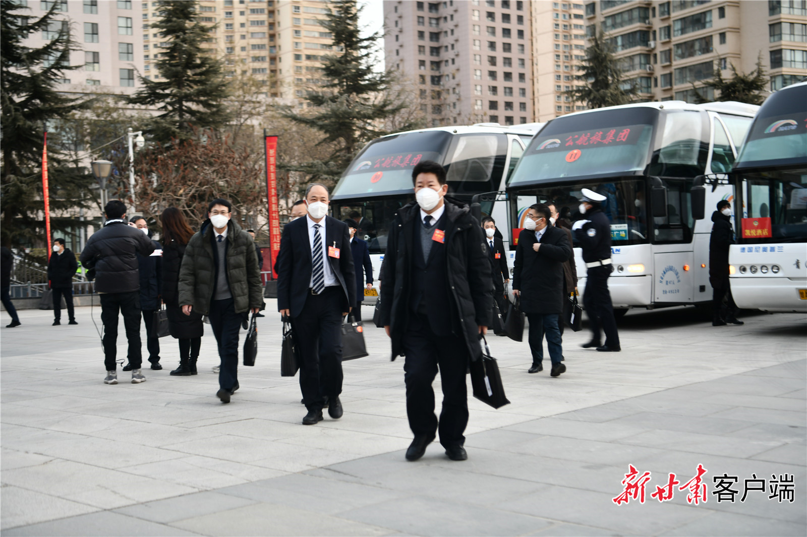 《无极5登录_【甘快看】凝聚力量 阔步新征程——政协甘肃省十三届一次会议隆重开幕》