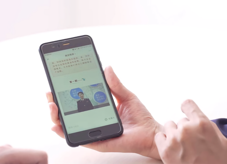 新华全媒+|年味升腾，数字动能带旺“小店经济”