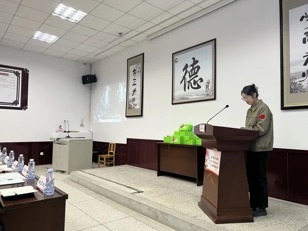 让科幻照进现实——嘉峪关市第五中学开展“核科普知识”进校园活动
