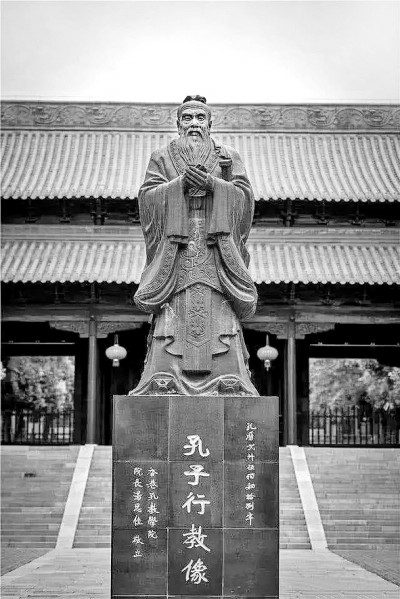 绘一幅壮阔的中国文学地图——《深入文明史的中国思想史》写作缘起 绘一幅壮阔的中国文学地图——《深入文明史的中国思想史》写作缘起