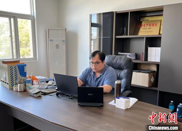 台商父子“扎根”大陆:与时俱进寻求更大发展机遇