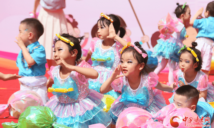 甘肃省商务厅幼儿园举办“六一”儿童节庆祝活动
