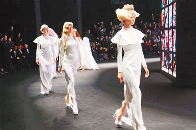 全球每10顶假发中，就有6顶来自河南许昌—— 美丽经济，从“头”做起（小商品 大产业④