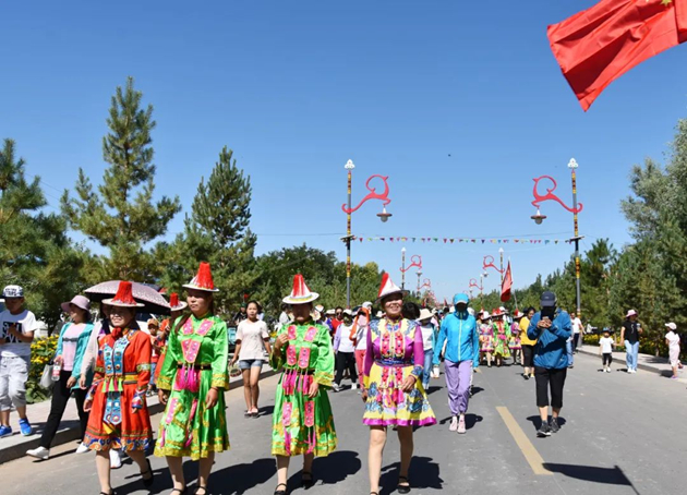 昔日“南泥湾” 今朝黄泥堡——从路的变迁说起