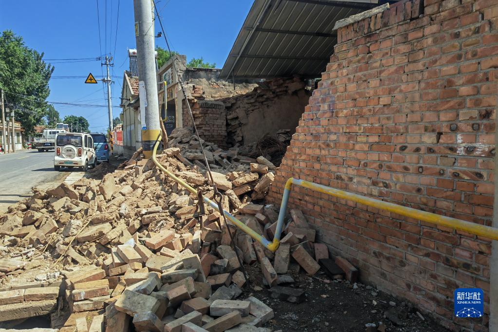 山东平原县地震现场目击：20人受轻微伤，水、电、通讯正常