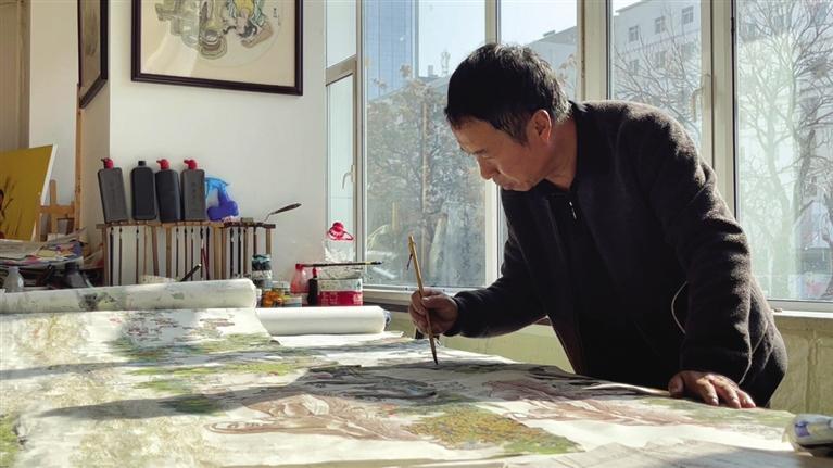 兰州七中美术老师李建春历时七年创作绘画长卷