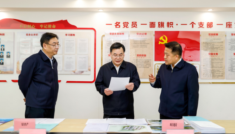 胡昌升在有关单位调研时强调