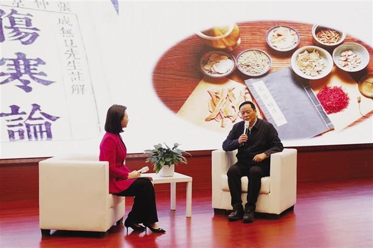 中国科学院院士仝小林 勉励广大学子建设健康中国