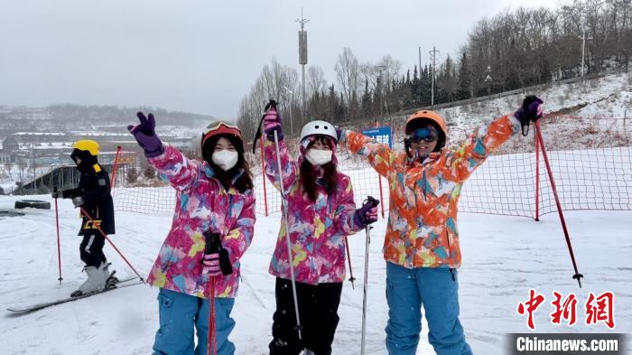 台湾学子滑雪初体验