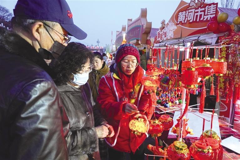 春节假期黄河风情线公园市集活动丰富多彩