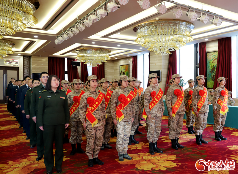 【甘快看】甘肃省2024年上半年入伍女兵集中交接仪式在兰州举行