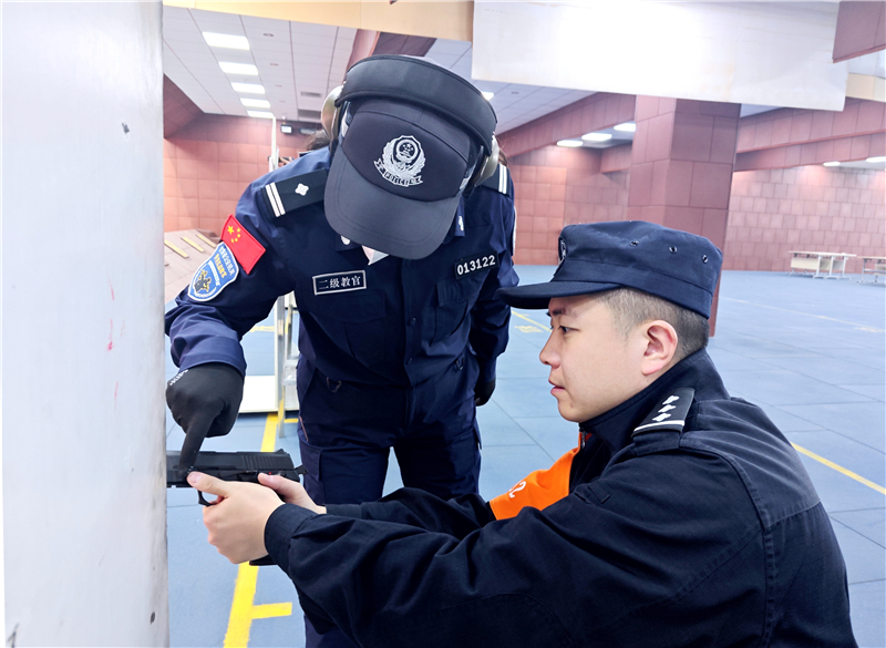 兰州市警察学校组织开展公务用枪专项训练