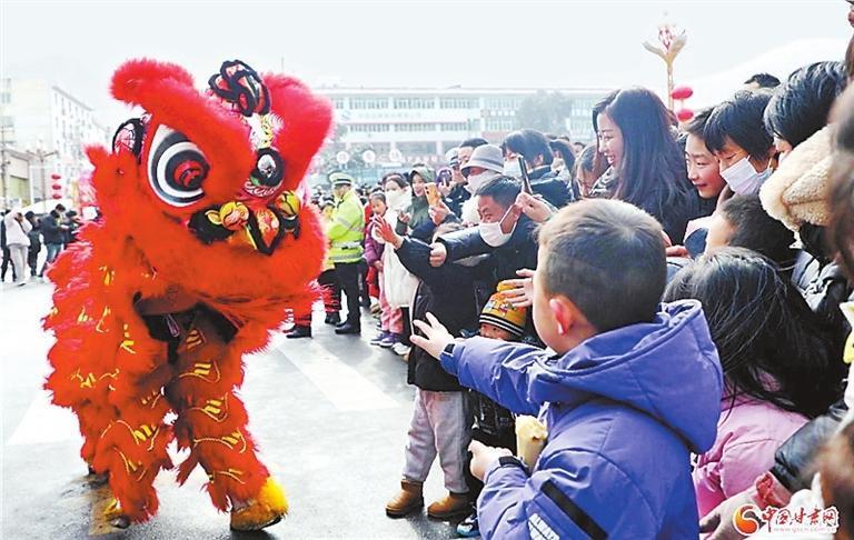 民俗盛宴 沸腾天水