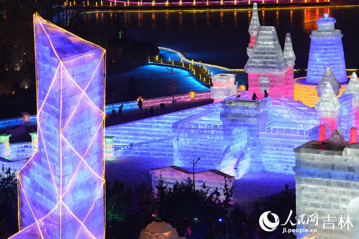 长春冰雪新天地(资料照片)。人民网记者 李洋摄