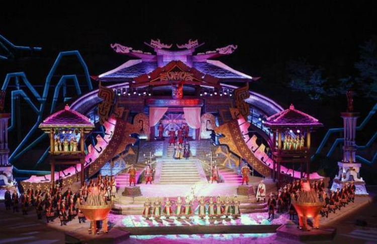 北纬33°的陇南山水觉醒：从“地理褶皱”到“文旅界面”