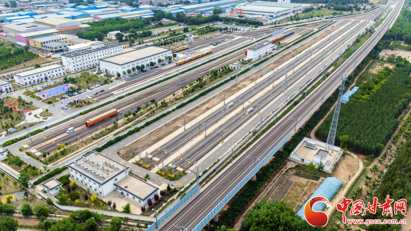 发现最美铁路｜银西高铁养护有新招 “小液捣”技术安全又准确