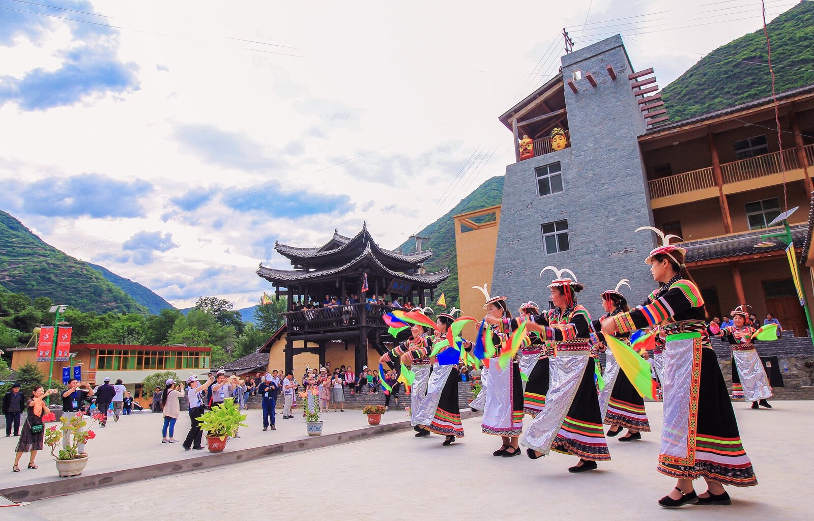 文县：文明润乡村 和美入画图
