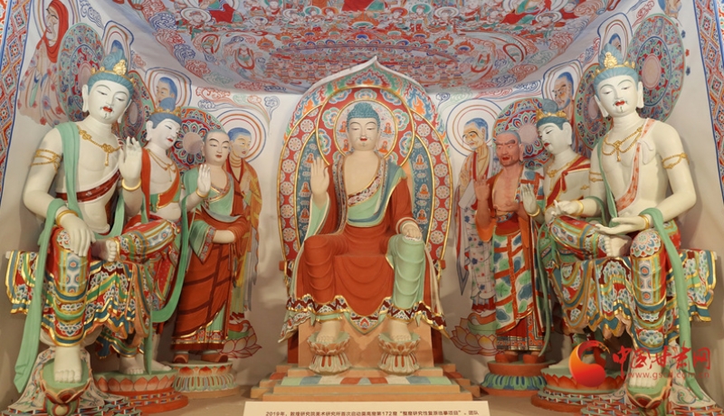 从“护宝”到“传扬”：敦煌研究院“典范”“高地”建设赋能敦煌文化出圈