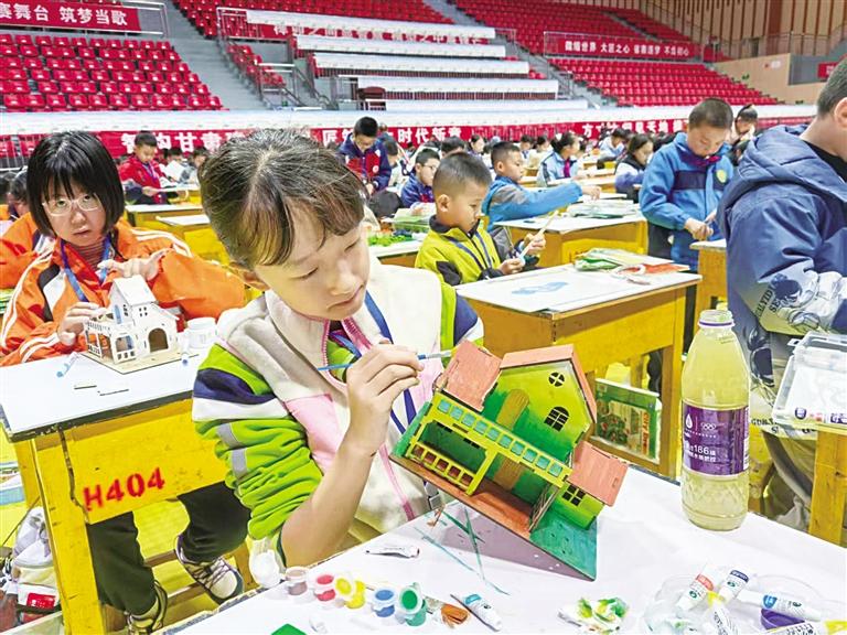 甘肃省青少年科技体育建筑模型教育竞赛开赛