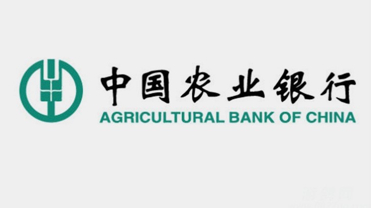 河南一银行门口发生劫案20分钟无人管？