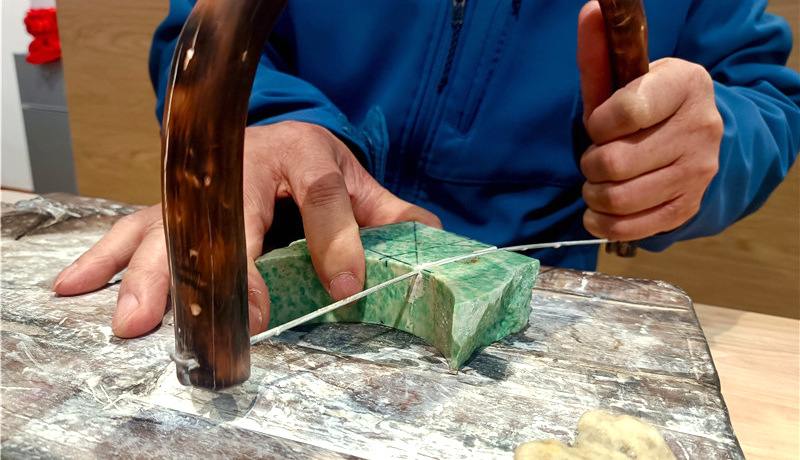 非遗文化看甘肃丨省级非遗齐家治玉传承人邢财成