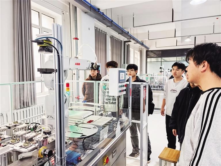 实训育能强本领 产教协同促就业