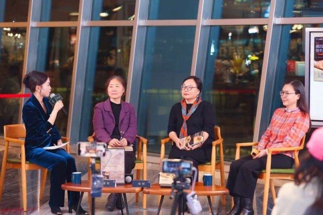 简·奥斯丁250周年诞辰 传记《她比时代快半步》出版