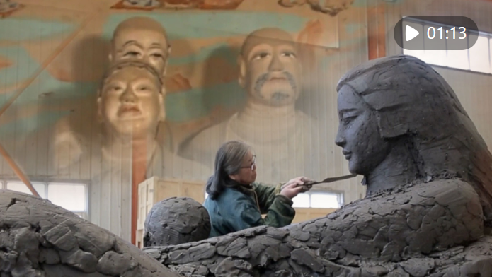 【中央媒体看甘肃】敦煌的女儿们｜何鄂：我能奉献给时代的，唯有源自敦煌的雕塑