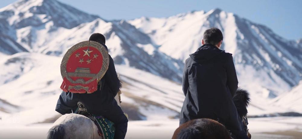 党河铸魂守初心 “马背”执槌护商安