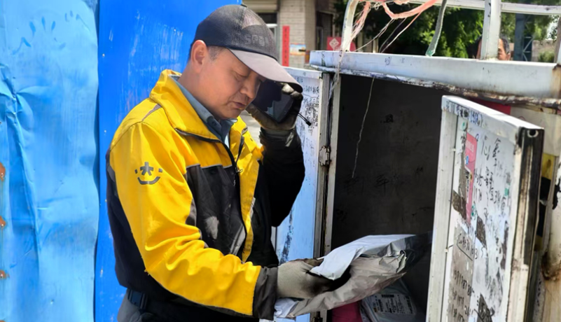 聚焦2026甘肃两会·代表风采丨章国志：一辆快递车，一座连心桥