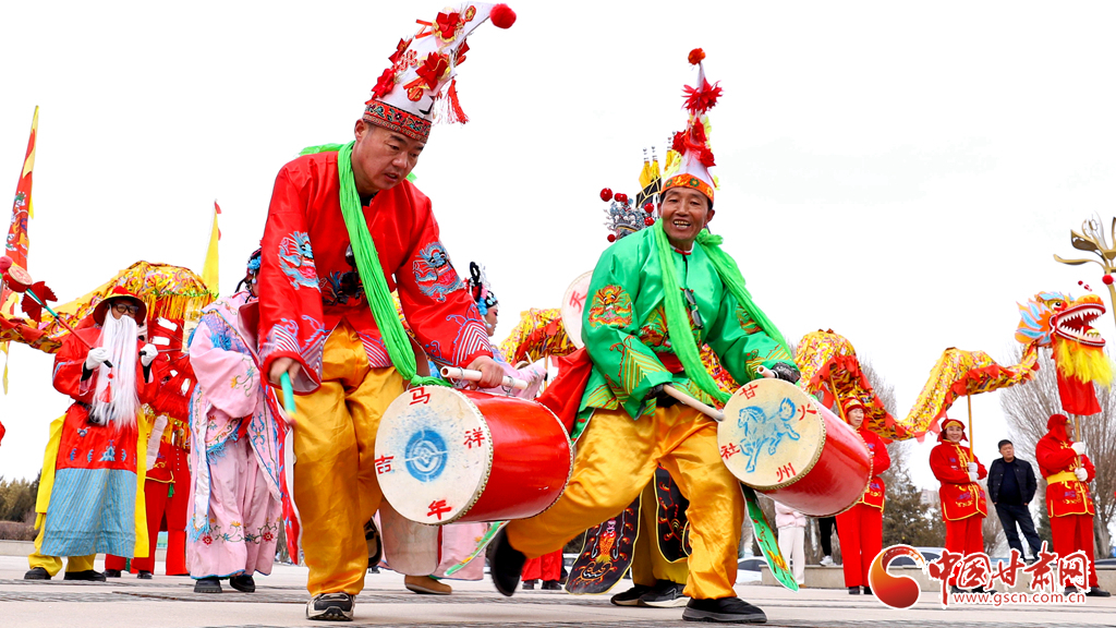 2026新春走基层·陇拍客丨张掖:排练社火迎新春