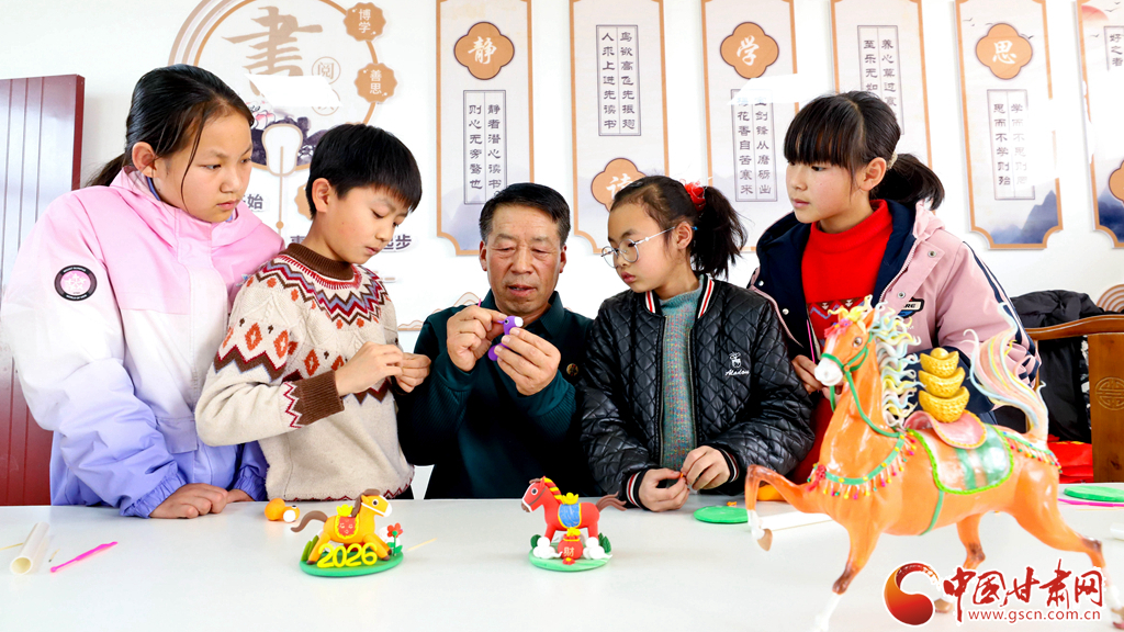 2026新春走基层|温暖相伴 非遗相传 临泽爱心托管班让寒假更充实