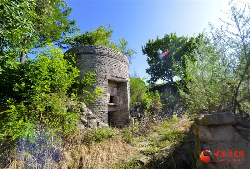 华亭：千年窑火焕新色 安口窑光续古香