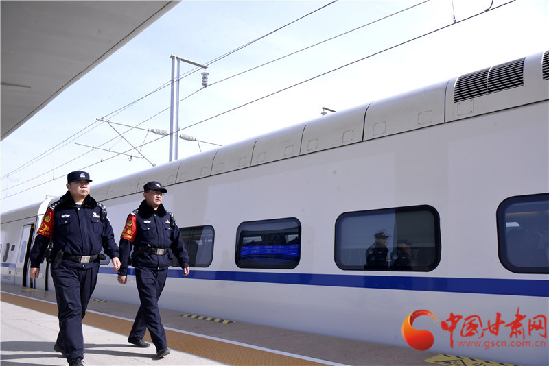 铁警老张的第三十个春运