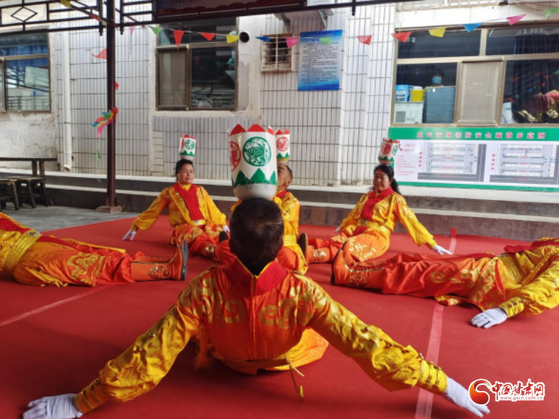 武威非遗展演走进北关市场 解锁“三套车”的烟火美味