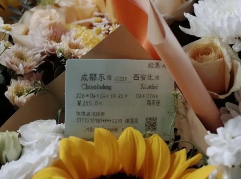 清明节“花式祭拜”古人现象背后 年轻人的文化转向分析