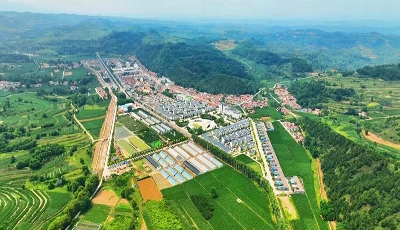 华亭：桃花山下产业兴 农旅相融促振兴