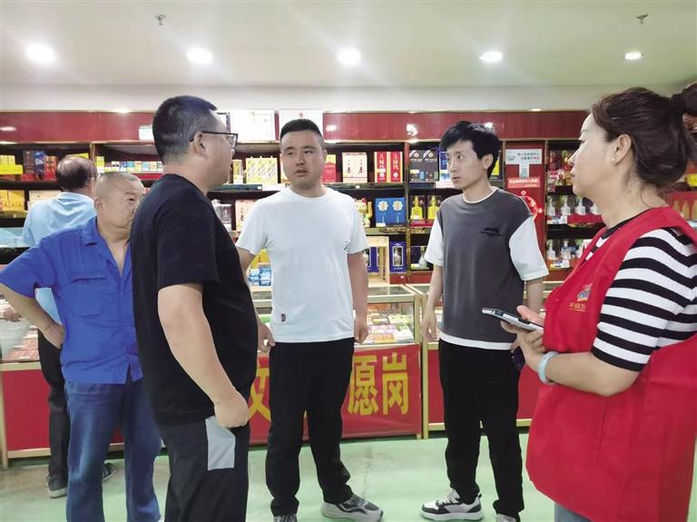 南院社区党委书记张将伟