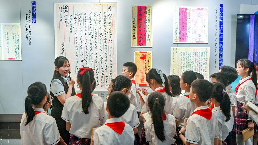 时政微观察丨以侨为桥，同心筑梦