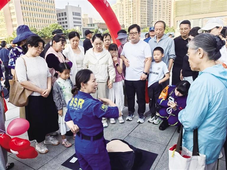 甘肃开展第十一个“中华慈善日”主题宣传活动