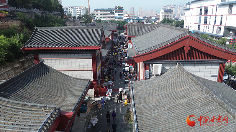 庄浪：“挪”出好光景 带火晨间消费