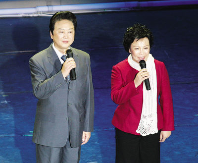 陇原春潮盛大亮眼 甘肃省改革开放30年晚会上