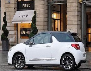 ���Է������� �Լ�ѩ��������С�ͳ�DS3