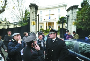 频寄炸弹邮包 经济困境助欧无政府主义升级 图