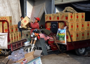 夹层填充水泥 苹果纸箱增重
