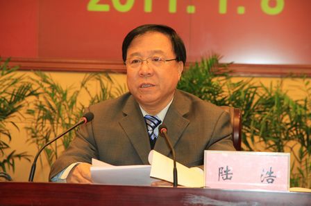 甘肃省委书记陆浩:优先发展迈出教育兴省新步